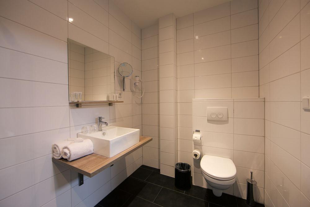 Camp-Inn Hotel Amsterdam Esterno foto